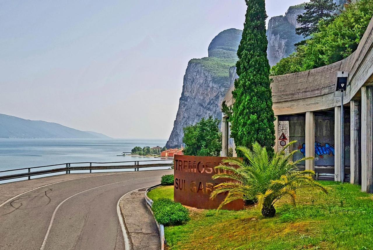 Vila Casa Gina Garden And View By Gardadomusmea Tremosine Exteriér fotografie
